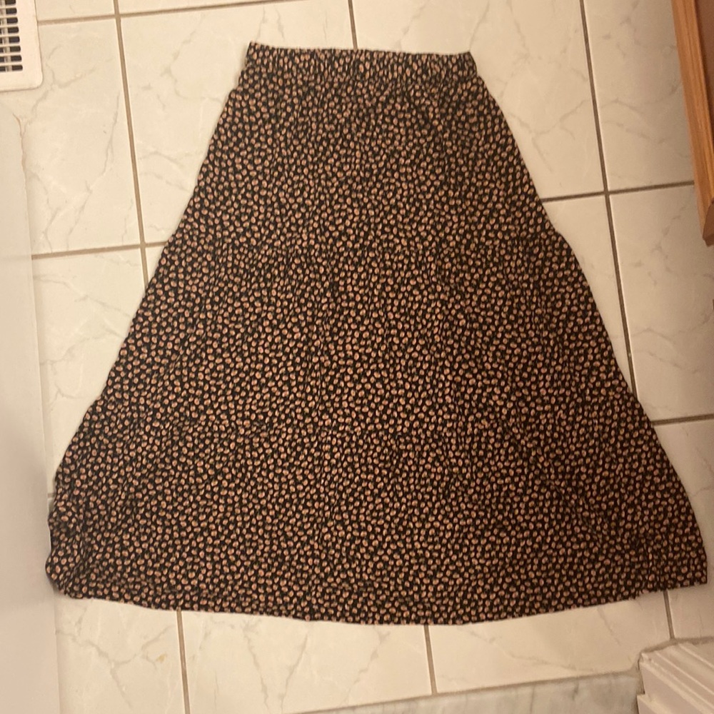 American Eagle tiered floral midi skirt